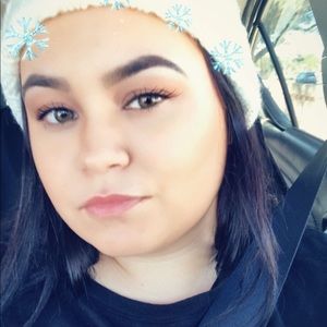 Meet your Posher, Alysa